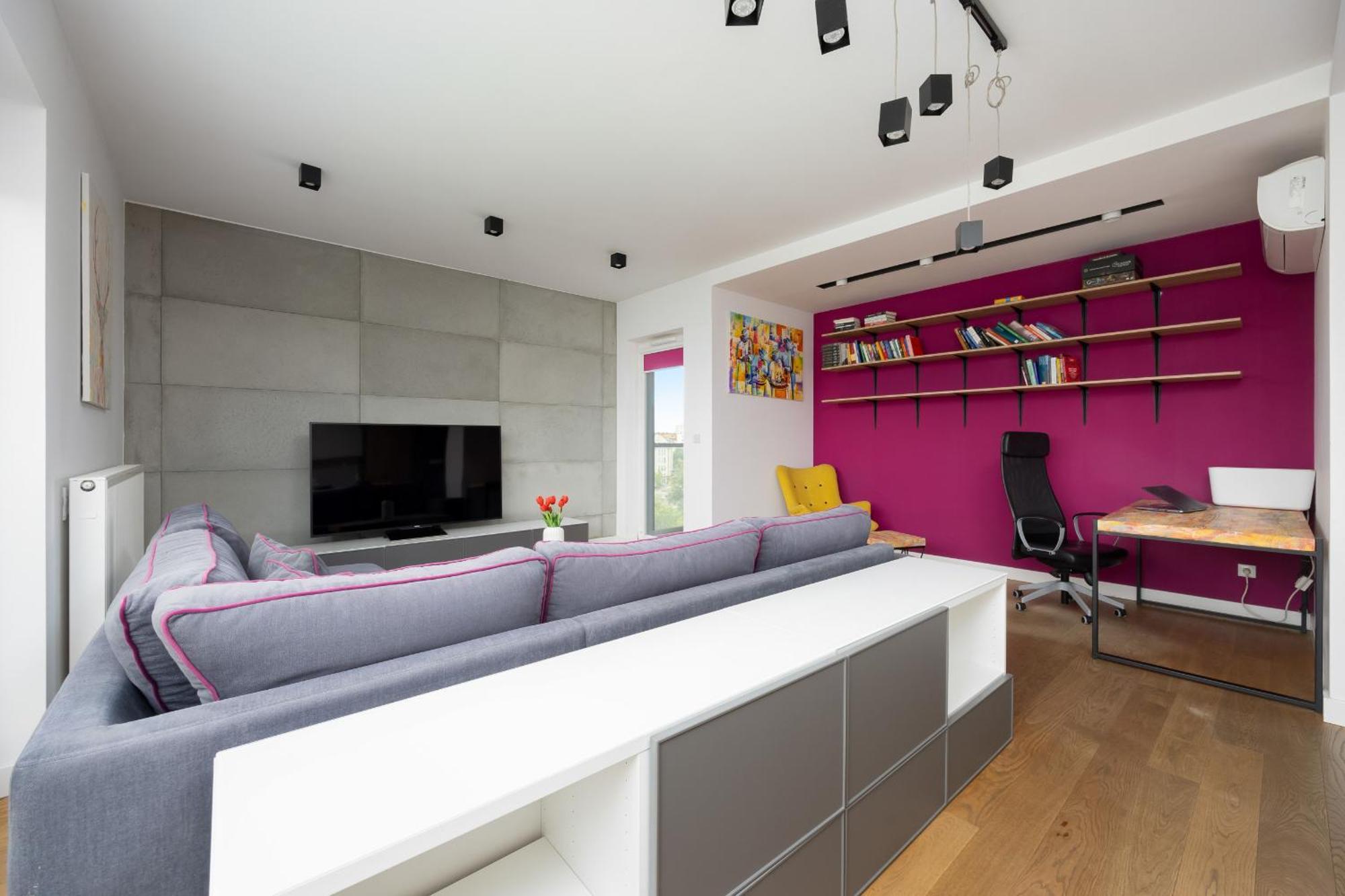 With Terrace & Parking By Renters Warschau